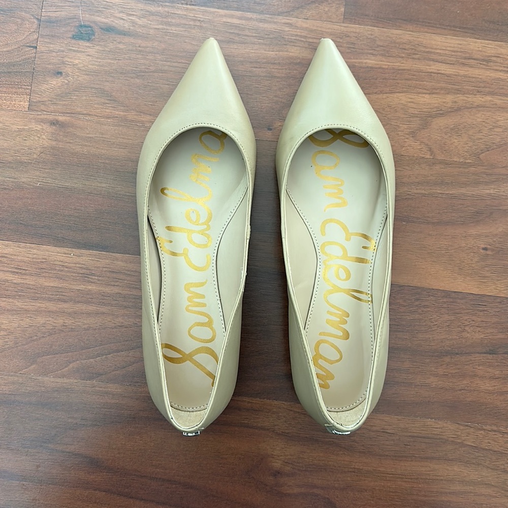 Sam Edelman Pointed Tot Flats. Size 7